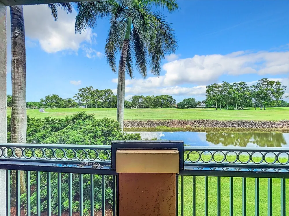 11720 Saint Andrews Pl #205 Wellington, FL 33414