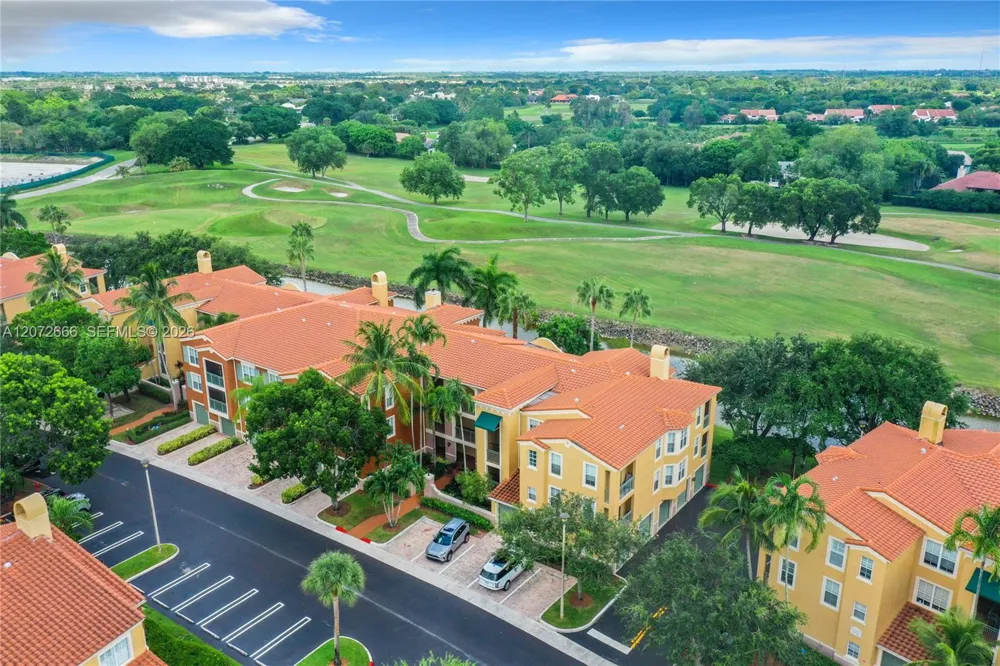 11720 Saint Andrews Pl #205 Wellington, FL 33414