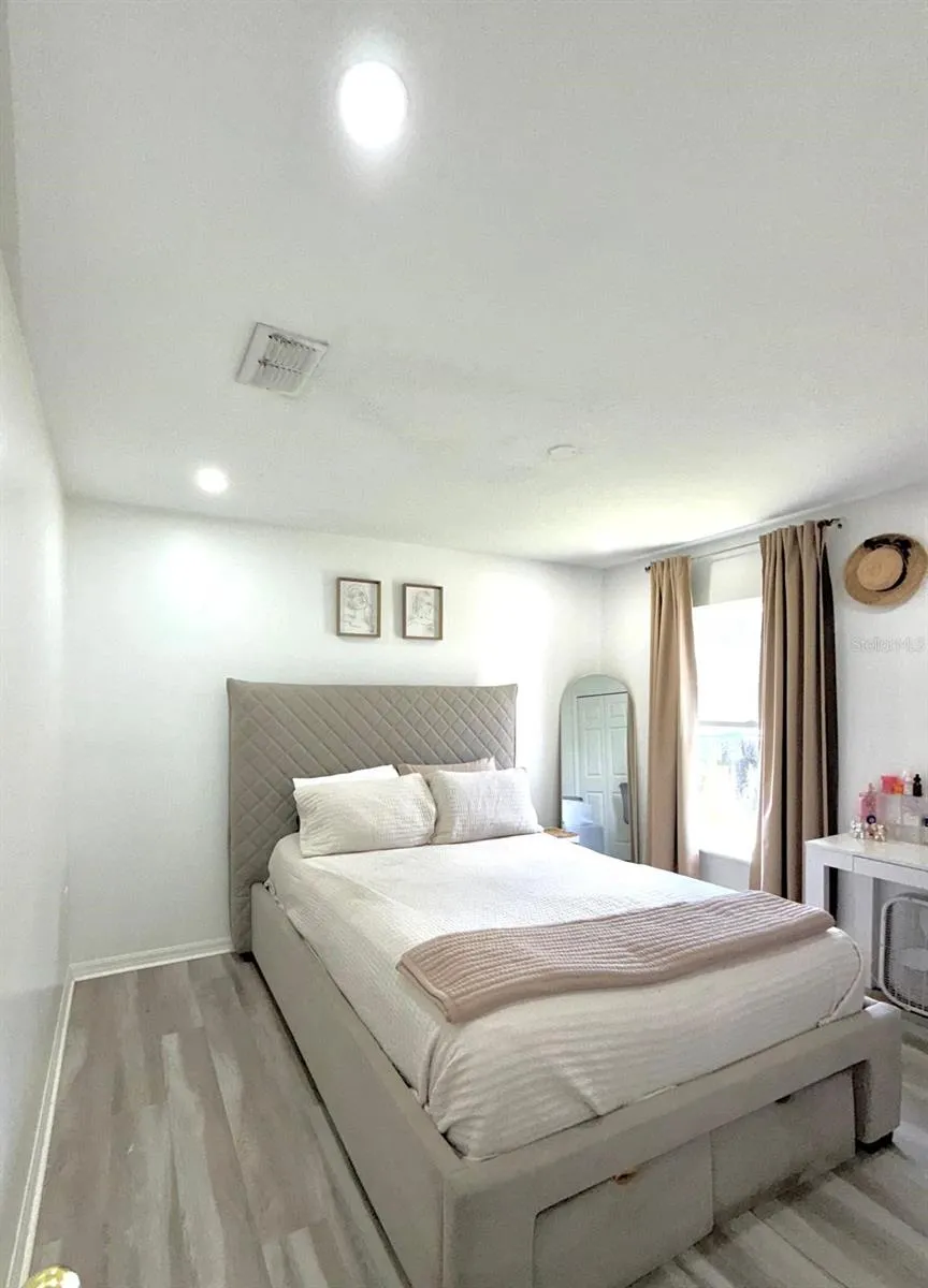 409 TALQUIN COURT Orlando, FL 32807
