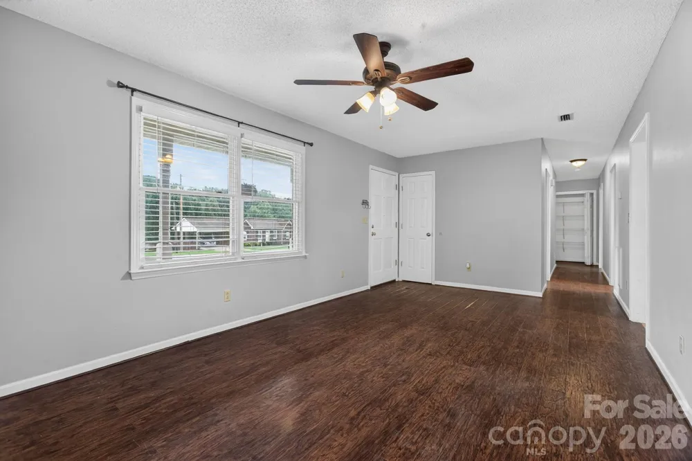 2504 Ashford Drive Newton, NC 28658