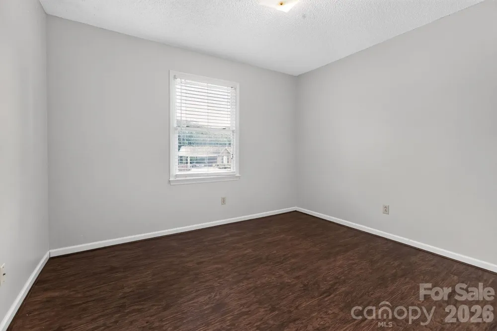 2504 Ashford Drive Newton, NC 28658