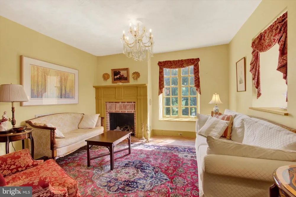 759 HOFFMAN ROAD Gettysburg, PA 17325