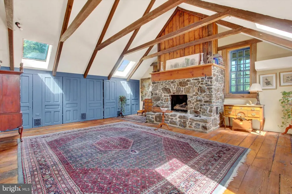 759 HOFFMAN ROAD Gettysburg, PA 17325