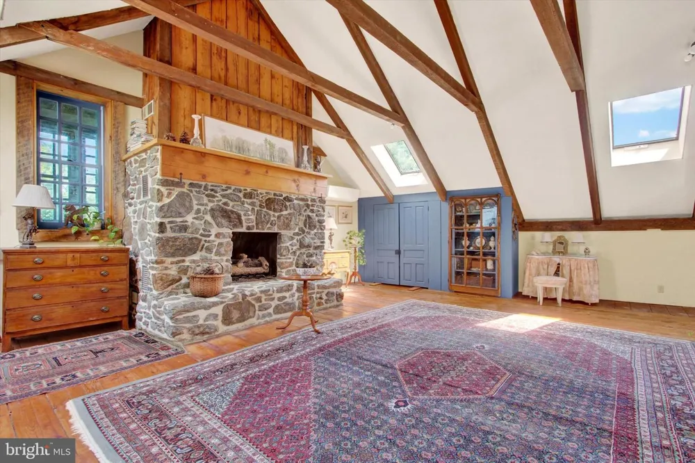 759 HOFFMAN ROAD Gettysburg, PA 17325