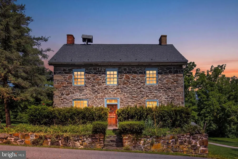 759 HOFFMAN ROAD Gettysburg, PA 17325