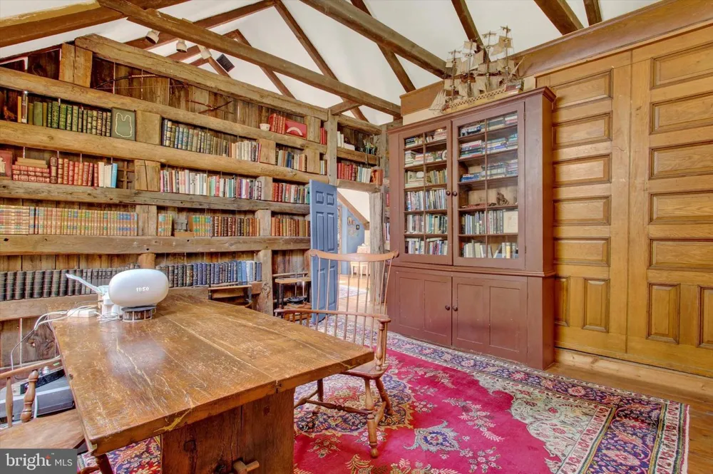 759 HOFFMAN ROAD Gettysburg, PA 17325