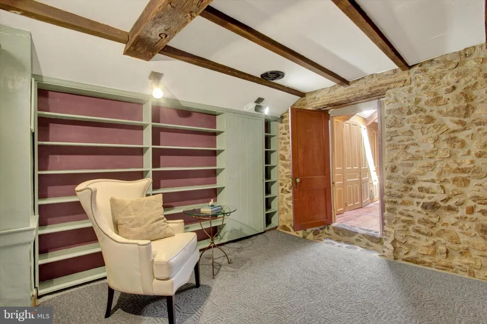 759 HOFFMAN ROAD Gettysburg, PA 17325