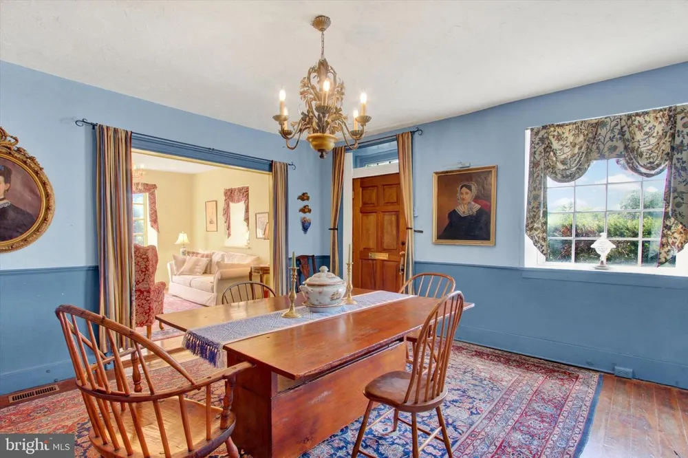 759 HOFFMAN ROAD Gettysburg, PA 17325