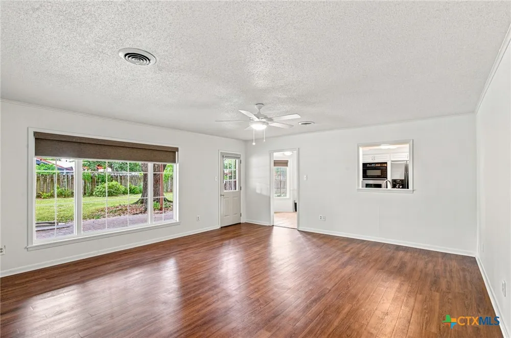 2201 College Drive Victoria, TX 77901