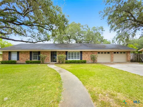 2201 College Drive