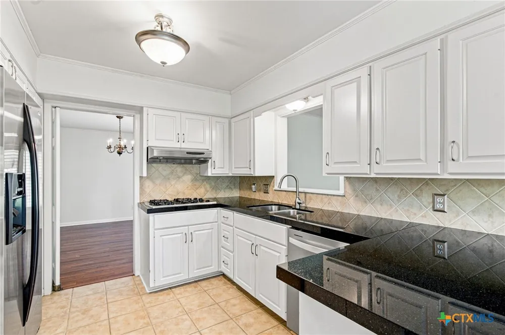 2201 College Drive Victoria, TX 77901