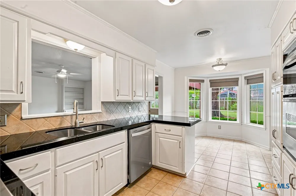 2201 College Drive Victoria, TX 77901