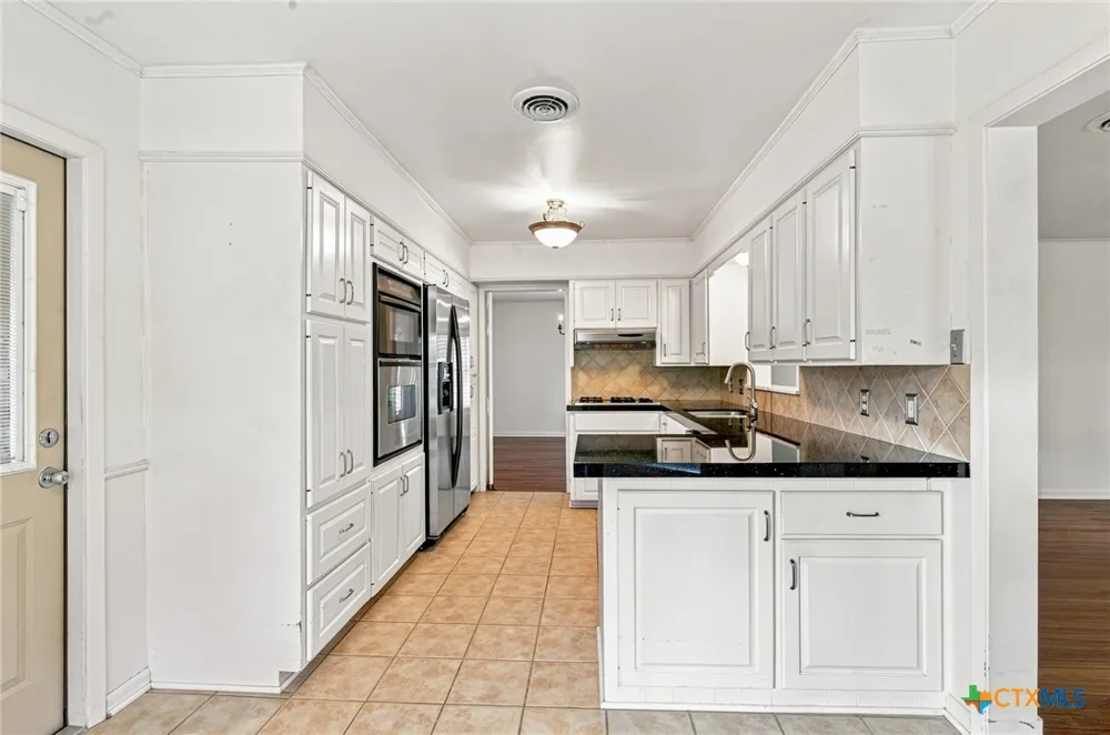 2201 College Drive Victoria, TX 77901