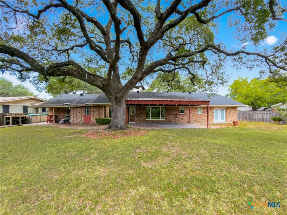 2201 College Drive Victoria, TX 77901