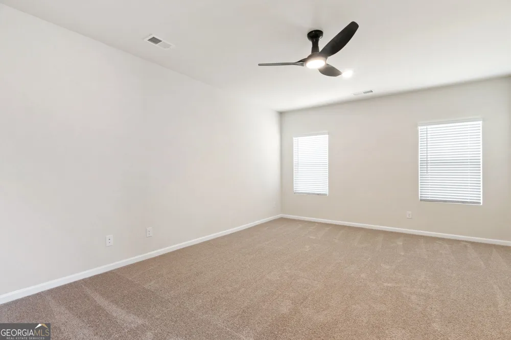 33 Faulkner CIR Social Circle, GA 30025
