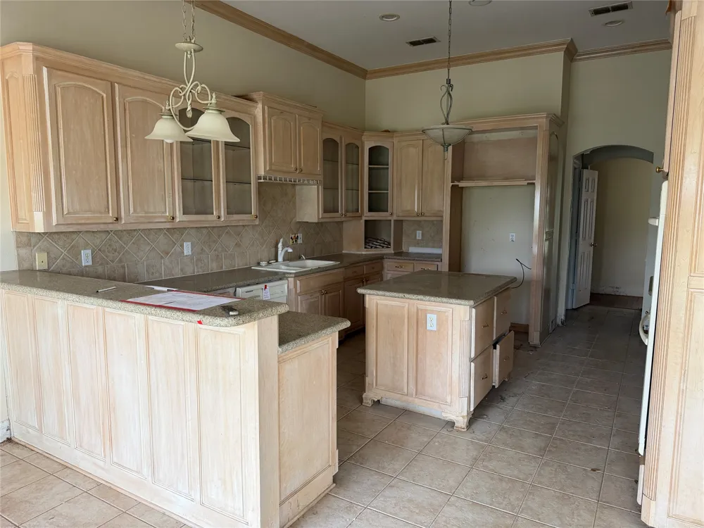 120 Burton Street Longview, TX 75603