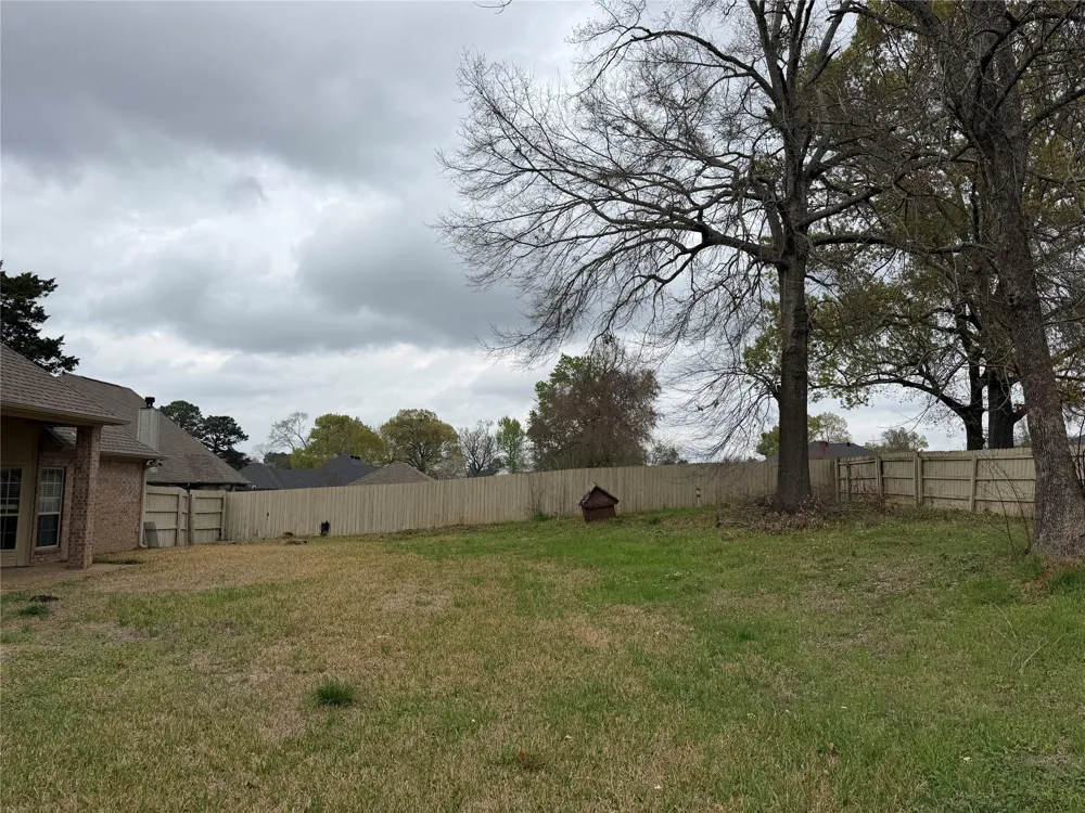 120 Burton Street Longview, TX 75603
