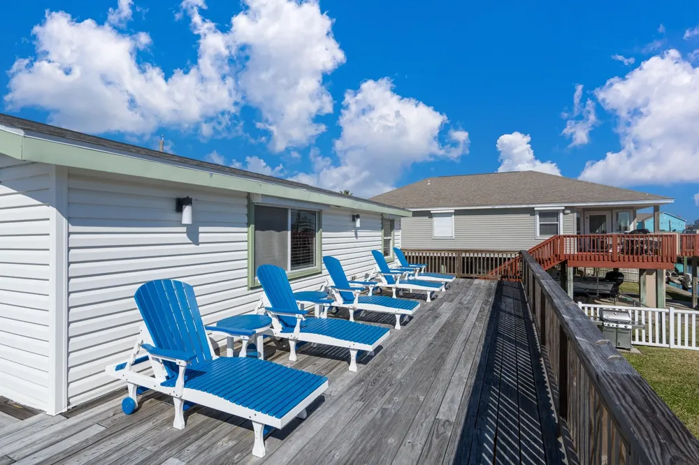 16531 Nassau Way Jamaica Beach, TX 77554