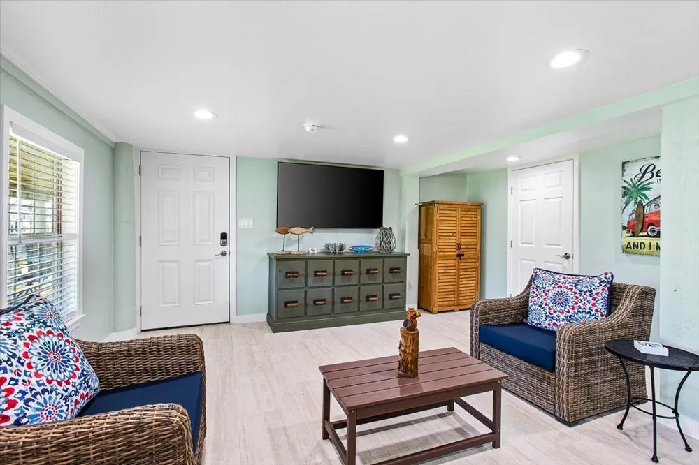 16531 Nassau Way Jamaica Beach, TX 77554