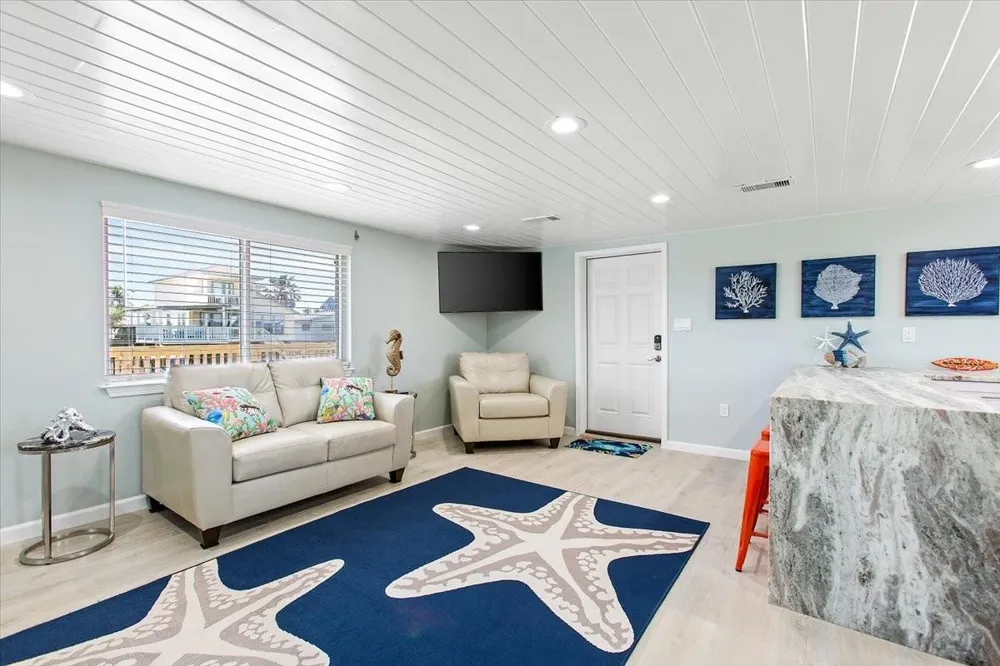 16531 Nassau Way Jamaica Beach, TX 77554