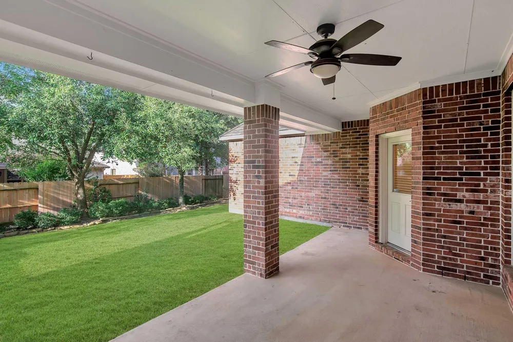 27 Frontera The Woodlands, TX 77382