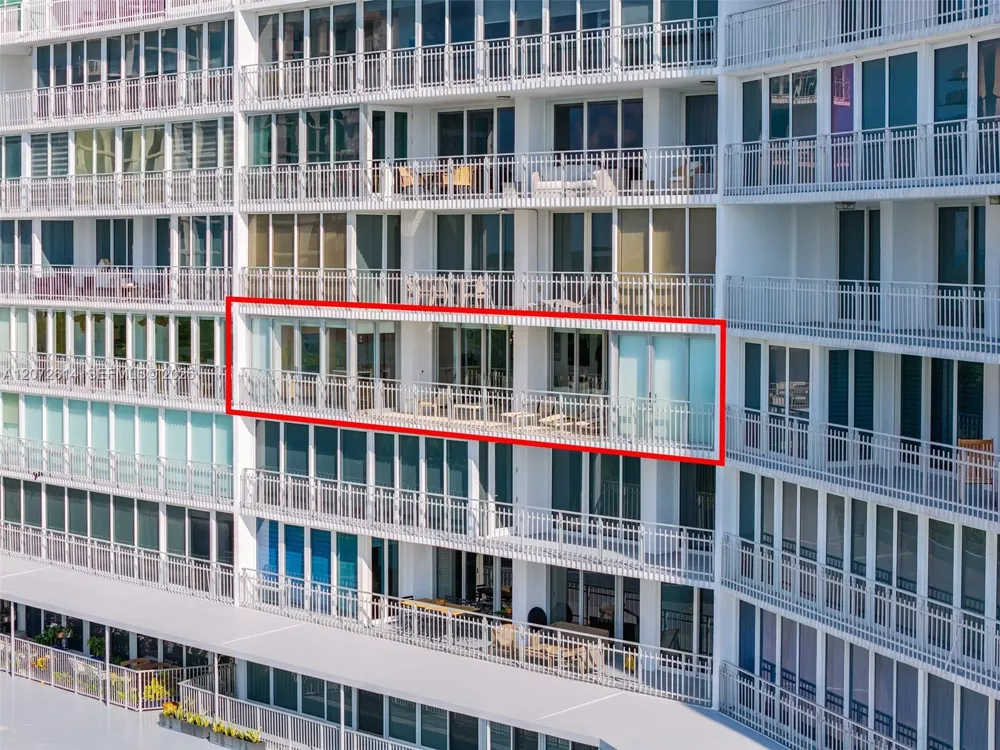 600 Grapetree Dr #6BS Key Biscayne, FL 33149