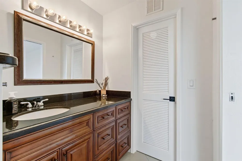 825 Egret Circle #504 Delray Beach, FL 33444