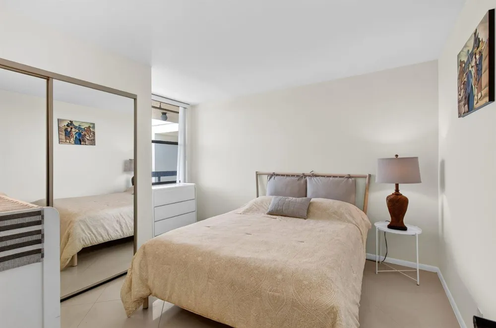 825 Egret Circle #504 Delray Beach, FL 33444