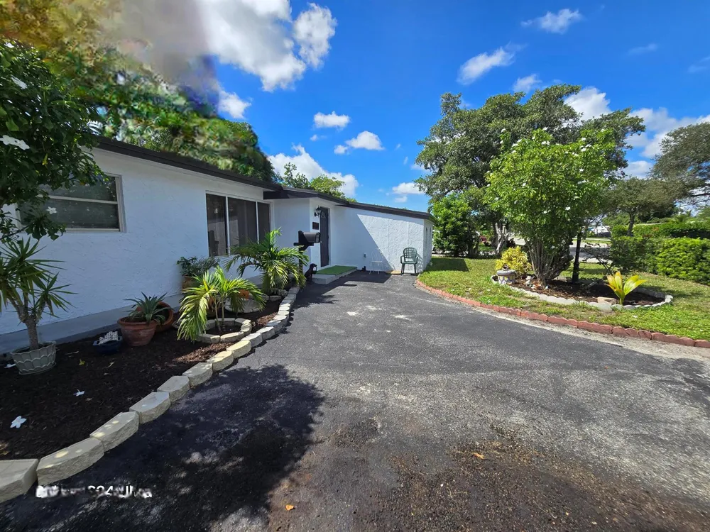 6138 SOUTHGATE BOULEVARD Margate, FL 33068