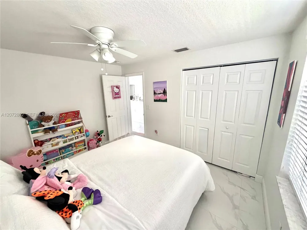 16747 NW 10th St Pembroke Pines, FL 33028