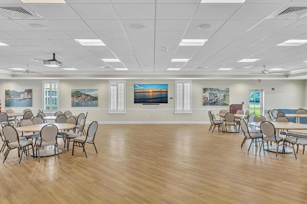 27 COLONIAL CLUB DRIVE #105 Boynton Beach, FL 33435