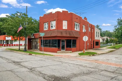 1601 E Michigan Boulevard
