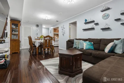 395 College Drive