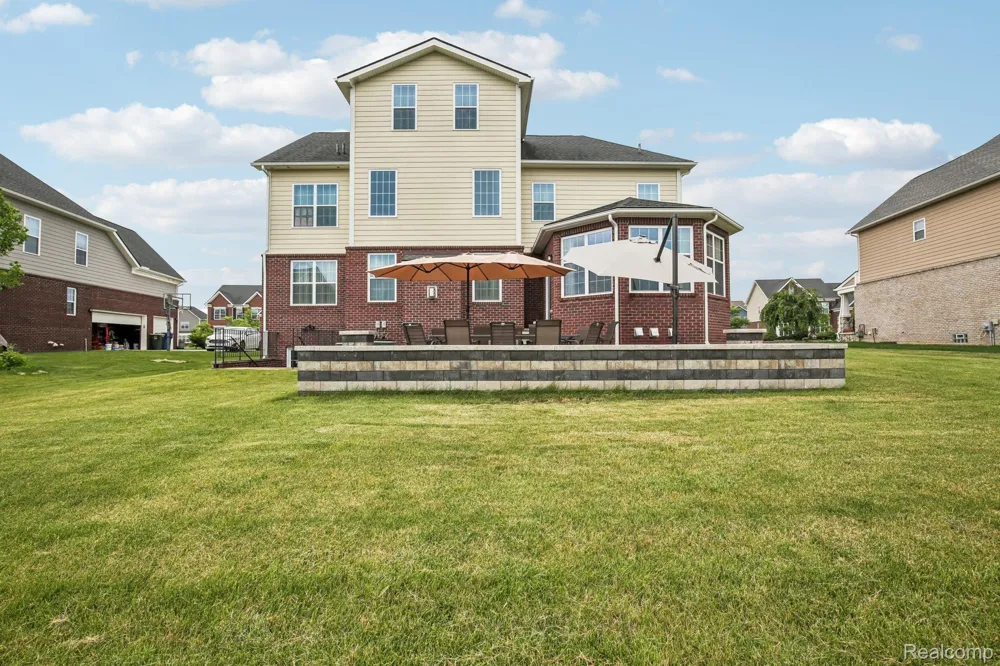 51110 Gulfstream Park Drive Canton Charter Township, MI 48188