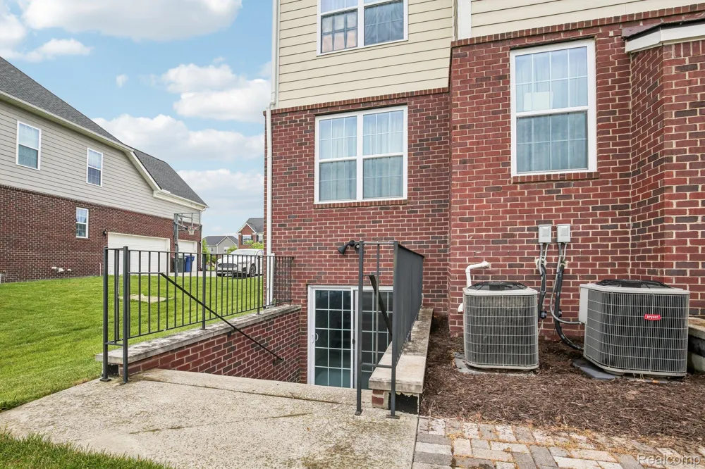 51110 Gulfstream Park Drive Canton Charter Township, MI 48188