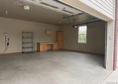 28351 Aspen Boulevard Flat Rock City, MI 48134