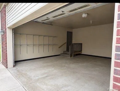 28351 Aspen Boulevard Flat Rock City, MI 48134