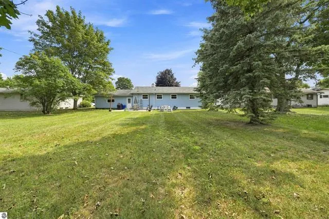 714 Sunset Lane Cadillac City, MI 49601