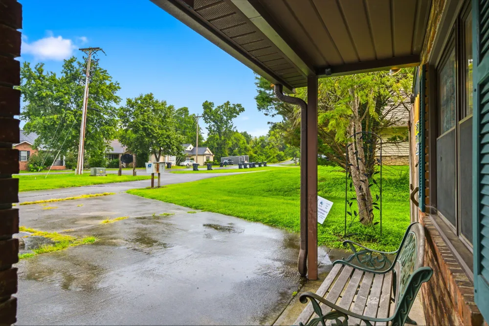 625 S Asbury Road Pigeon Forge, TN 37863