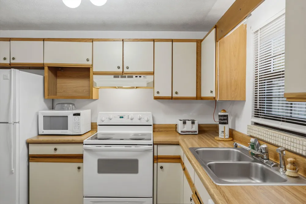 625 S Asbury Road Pigeon Forge, TN 37863
