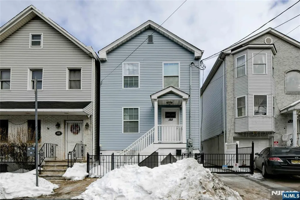 188 Pennington Street Newark, NJ 07105