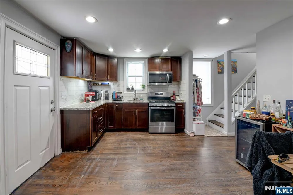188 Pennington Street Newark, NJ 07105