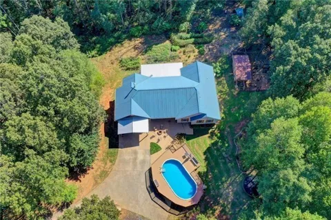 5405 Oak Grove Circle