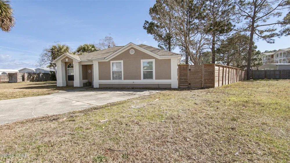 1712 Vecuna Circle Panama City Beach, FL 32407