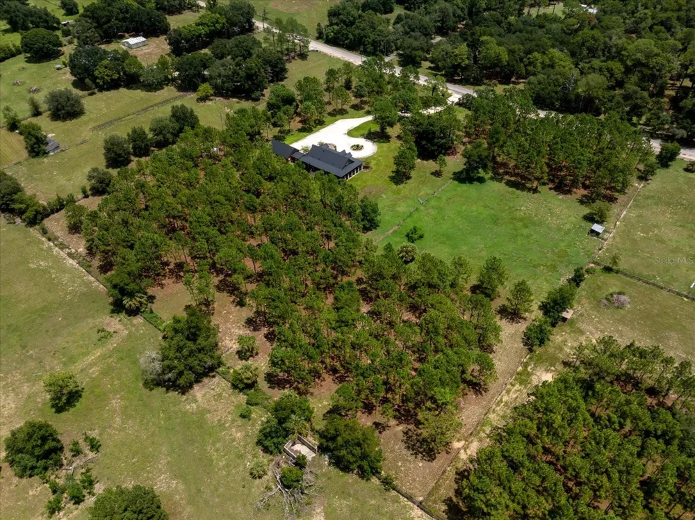 5208 EFFIE DRIVE Apopka, FL 32712