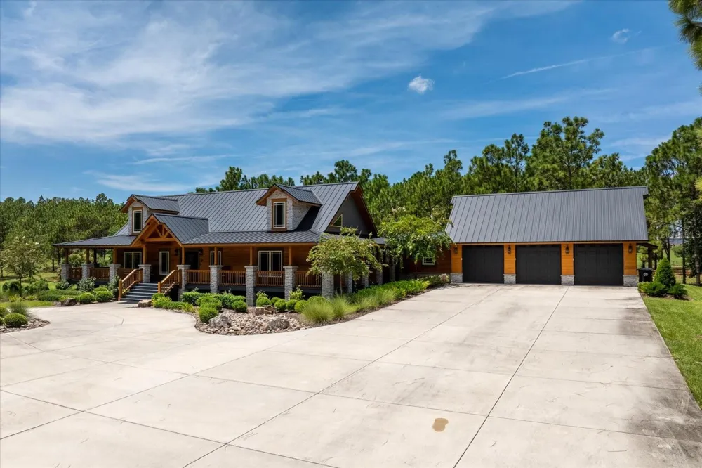 5208 EFFIE DRIVE Apopka, FL 32712