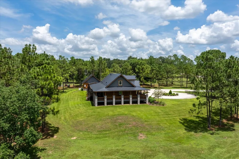 5208 EFFIE DRIVE Apopka, FL 32712