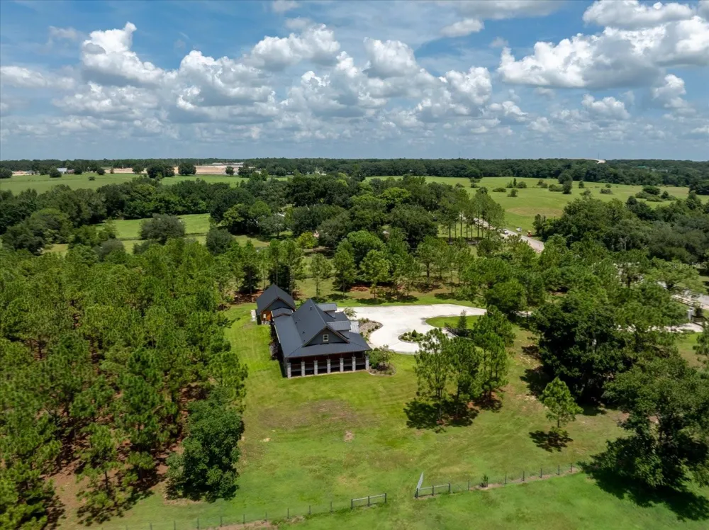 5208 EFFIE DRIVE Apopka, FL 32712