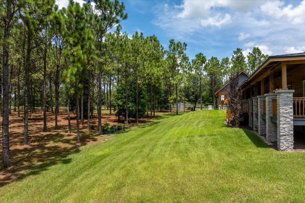 5208 EFFIE DRIVE Apopka, FL 32712