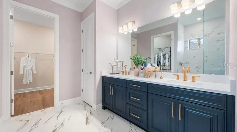 7724 MOONBEAM AVENUE Sarasota, FL 34241